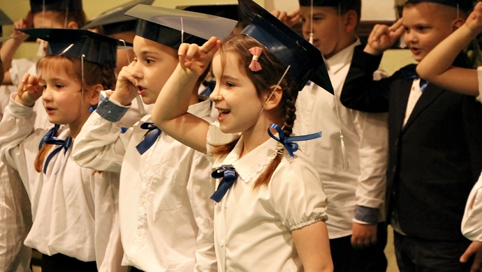 Ślubowanie pierwszaków w Szkole Podstawowej nr 11 w Piotrkowie