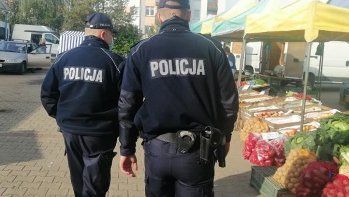 Bezpieczne zakupy przed świętami – o czym warto pamiętać