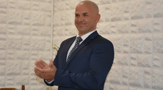 Zastępca burmistrza Rozprzy bez gabinetu, wzrost zatrudnienia w Urzędzie Miejskim