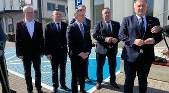 Samorządowcy z piotrkowskiego za budową elektrowni jądrowej w Bełchatowie