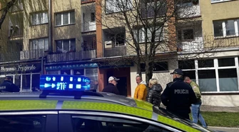 Włamanie w Piotrkowie. Złodzieje uciekali po rynnie i zgubili laptopa!