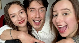 Dawid Kwiatkowski z wizytą u sióstr Kafar!