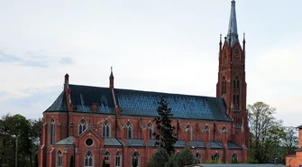 Kościoły i parafie z Piotrkowa i powiatu piotrkowskiego dostaną wsparcie z województwa