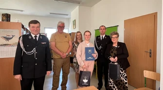 Młodzież zapobiega pożarom w Trzepnicy