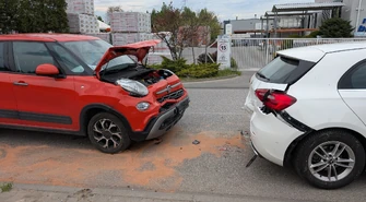 Groźnie wyglądająca kolizja na Wierzejskiej