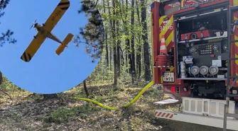 Pożar lasu wolborskiego w Piotrkowie. W akcji uczestniczył samolot gaśniczy