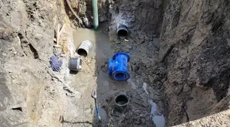 Trwają prace przy usuwaniu awarii wodociągu w miejscowości Gorzkowiczki