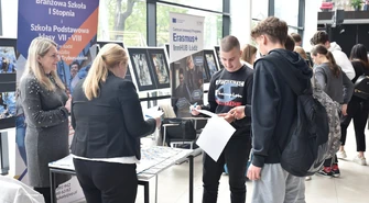 Dzień Europy z Punktem Informacji Europejskiej  Europe Direct w Piotrkowie