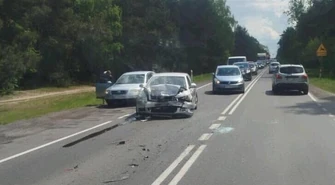 Zderzenie dwóch pojazdów na DK12 w Przygłowie 