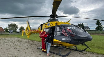 Śmigłowiec LPR interweniował w Szkole Podstawowej w Bujnach