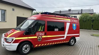 Wóz strażacki z Oprzężowa wygląda jak nowy