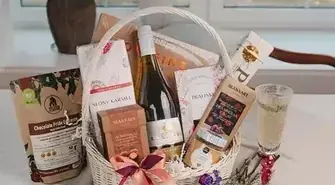 Kosze prezentowe jako prezent na każdą okazję