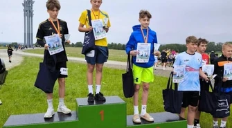 Uczeń z Mierzyna w gminie Rozprza mistrzem Polski w biegach przełajowych