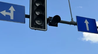 Rozpoczął się montaż sekundników w Piotrkowie. Zielona fala coraz bliżej