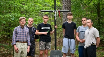 Piotrkowski Klub Historyczny im. ppłk dr Haliny Kępińskiej-Bazylewicz pamięta o zamordowanych