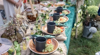 Łódzkie dla Ciebie - Wsparcie dla seniorów, młodych naukowców i turystyki. Duże pieniądze popłynęły na drogi