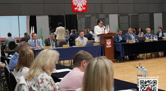 Sulejów jednogłośnie za burmistrz Jankowską – absolutorium i wotum zaufania bez sprzeciwu