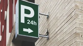 Mandat za brak biletu parkingowego - kiedy można go dostać?