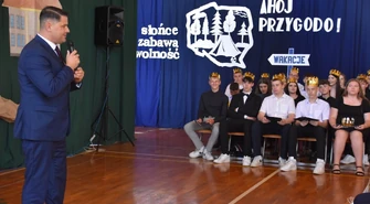 Zakończenie roku szkolnego w Szkole Podstawowej w Kamieńsku 