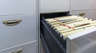 Jak sprawdzić księgę wieczystą bez wychodzenia z domu?