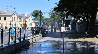 Wysokie temperatury powietrza. Gdzie w Piotrkowie stanęły kurtyny wodne?