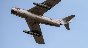 Niedziela z lotnictwem! Drugi dzień Fly Fest 2025 ZDJĘCIA