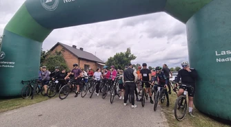 Rajd rowerowy i bieg przełajowy w Łazach - Dąbrowie 