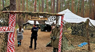 Dzielnicowy z Wolborza sprawdził bezpieczeństwo harcerzy