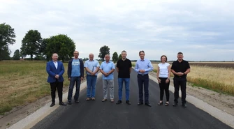 Zmodernizowana droga w Dębowej Górze oddana do użytku