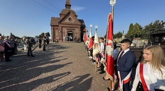 Wolbórz oddał cześć ofiarom II wojny światowej w wyjątkowy sposób