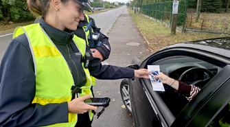 „Mistrzu, zwolnij” piotrkowska policja przypominała o zasadach na drogach