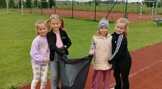 Z troską o Ziemię – Sprzątanie Świata 2025 w gminie Grabica