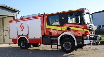 Nowy wóz dla OSP Gomulin z unijnym dofinansowaniem