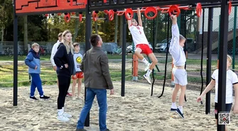 Nowe miejsce do zabawy i rekreacji już cieszy najmłodszych mieszkańców Sulejowa.