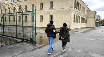 Leonów. Miała 3 promile, uderzyła w płot