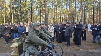 Sztafeta Rowerowa „Ogień Niepodległości” wyruszyła z Kostiuchnówki na Ukrainie