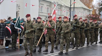 Piękne i uroczyste obchody Dnia Niepodległości w Piotrkowie ZDJĘCIA