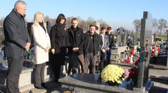 Pamięć i szacunek dla bohaterów 