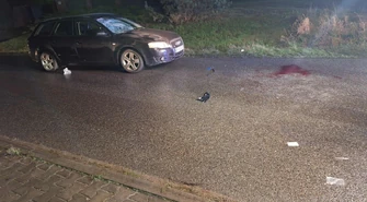 Potrącenie pieszego w Kłudzicach 63-latek ciężko ranny ZDJĘCIA