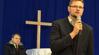  Były minister o prześladowaniach katolików w Polsce. Spotkanie w Piotrkowie 