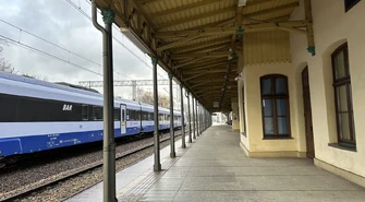 Niemalże doszło do zderzenia pociągu. Niebezpieczny incydent kolejowy w Piotrkowie