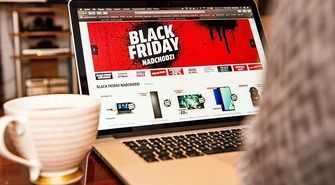 Polacy nie ufają Black Friday. Tylko co trzeci wierzy w prawdziwe promocje