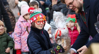 Tłumy mieszkańców na Jarmark Bożonarodzeniowym w Rynku Trybunalskim! ZDJĘCIA