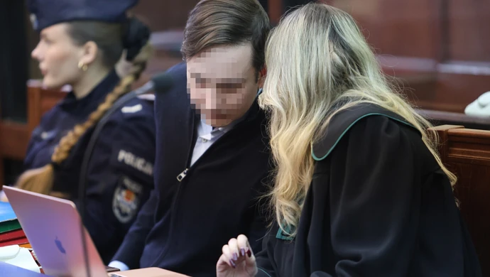 Proces Sebastian M. nabiera tempa.  Zeznania strażaków, spór o dowody, odległości i przebieg tragedii na A1