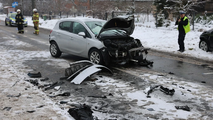 Kilka osób rannych w wypadku w Bujnach. Droga zablokowana! ZDJĘCIA (AKTUALIZACJA)
