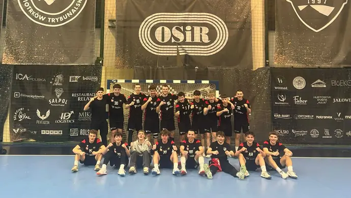 Wygrana młodych szczypiornistów Piotrkowianina w III lidze