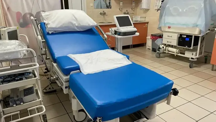 Porodówka w Piotrkowie zostanie przeniesiona? Szpital zapewnia: nie ma mowy o likwidacji 