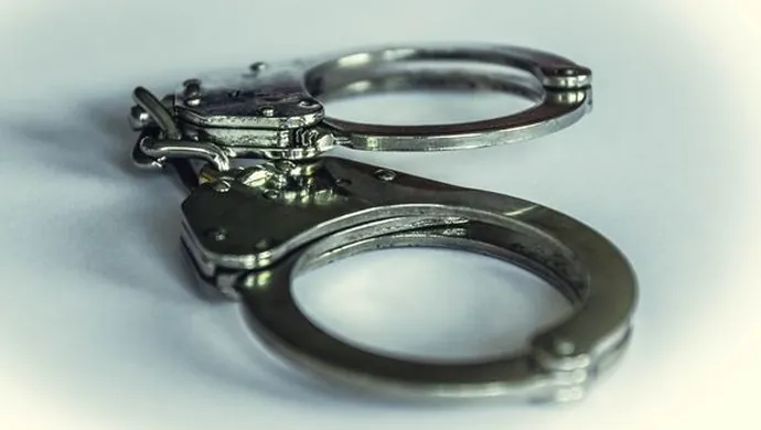 Kradł wódkę i whisky. 48-latkowi grozi do 5 lat za kratami