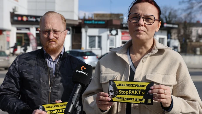 Po sporze o Centrum Integracji Cudzoziemców ruszyła kolejna zbiórka podpisów. Ogólnopolska akcja „StopPakt” w Piotrkowie