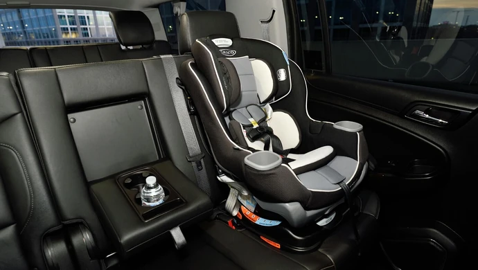 Foteliki Cybex – bezpieczeństwo dziecka w podróży a nowoczesne technologie